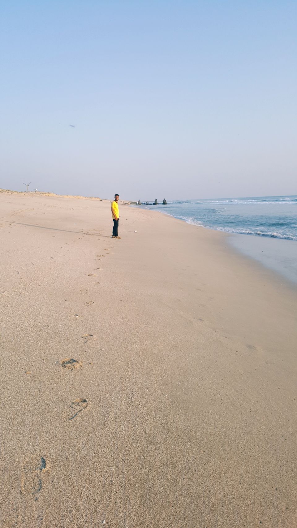 Photo of Bechtel Beach, Okhamadhi, Gujarat, India by Arpan Shah