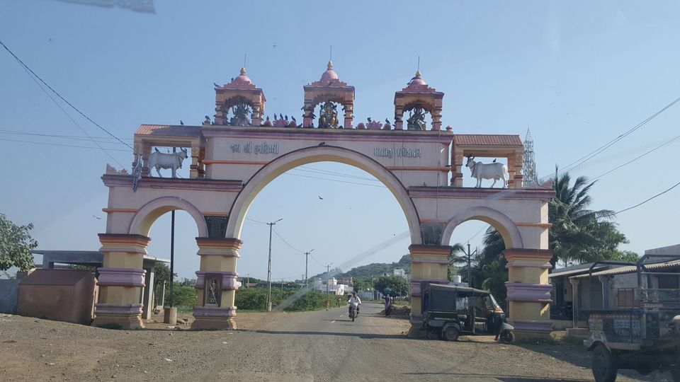 Photo of Koyla Dungar Harsiddhi Mata Temple, Road, Gandhvi, Gujarat, India by Arpan Shah