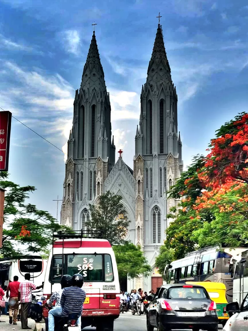 Photo of St. Philomena's Cathedral, Mysore, Earangere, Lourdu Nagar, Mandi Mohalla, Mysuru, Karnataka, India by Nidhi Saini