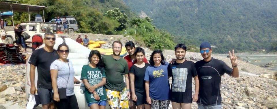 Photo of Rafting In Rishikesh, Rishikesh - Chamba - Tehri Road, Muni Ki Reti, Rishikesh, Uttarakhand, India by akriti@Creativehubzone
