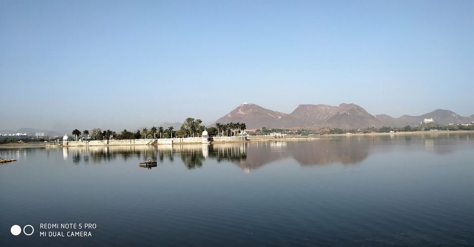 Photo of The 'Mighty Fateh Sagar Lake' 4/6 by Intutive Heart