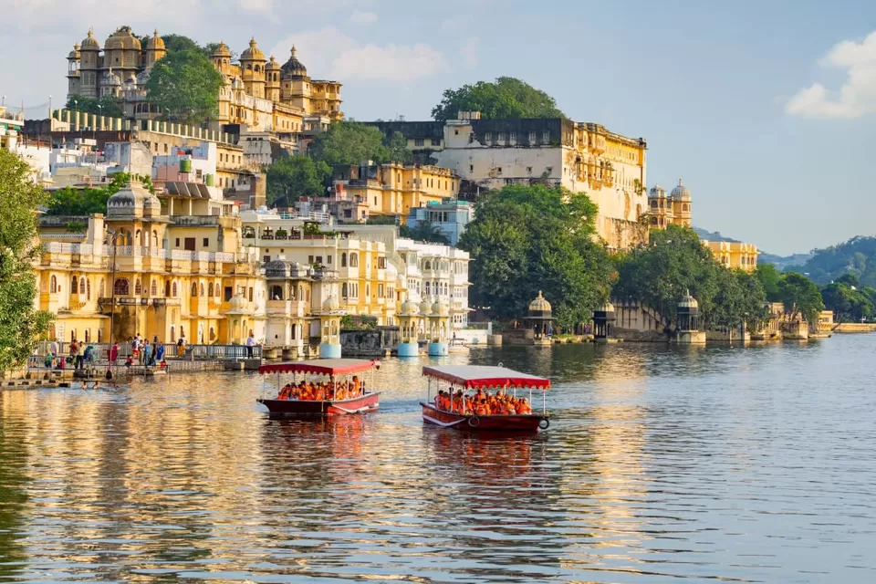 Photo of City Palace, Old City, Udaipur, Rajasthan, India by IT IS A BLOG
