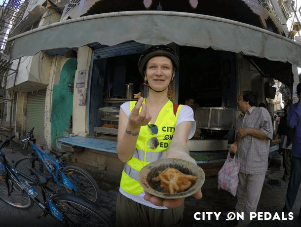 Photo of Top 11 Street Food dishes of Amritsar you should never miss - City On Pedals 3/12 by City On Pedals