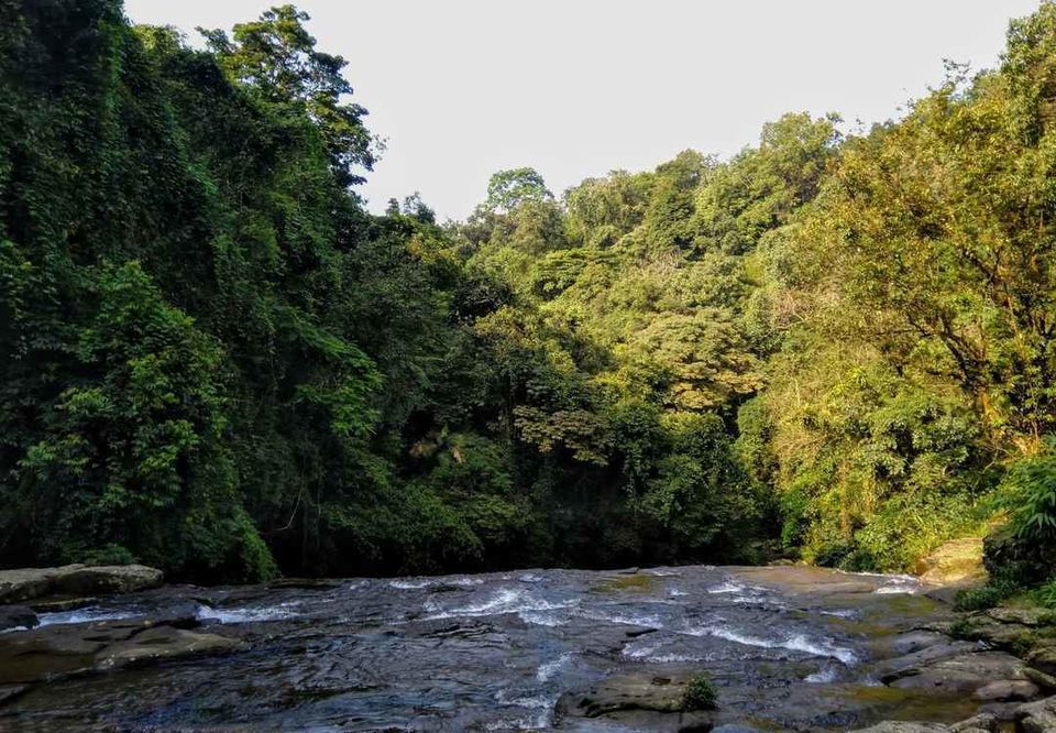Photo of Mawlynnong, Meghalaya, India by Apratim Kundu