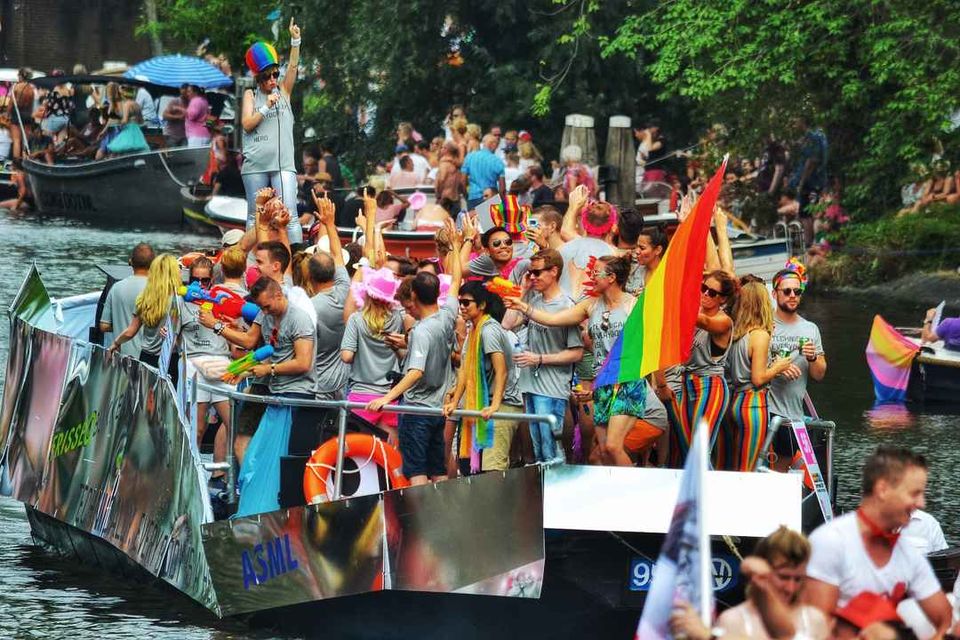 Photo of Pride Amsterdam, Korte Leidsedwarsstraat, Amsterdam, Netherlands by Prageet Goel