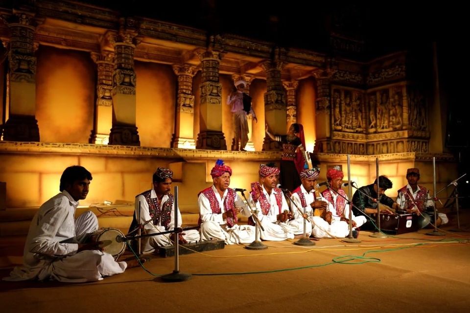 Photo of Rann Utsav, Hornbill, Jashn-E-Rekhta: Festivals in December to Attend in India 2/2 by Prateek Dham