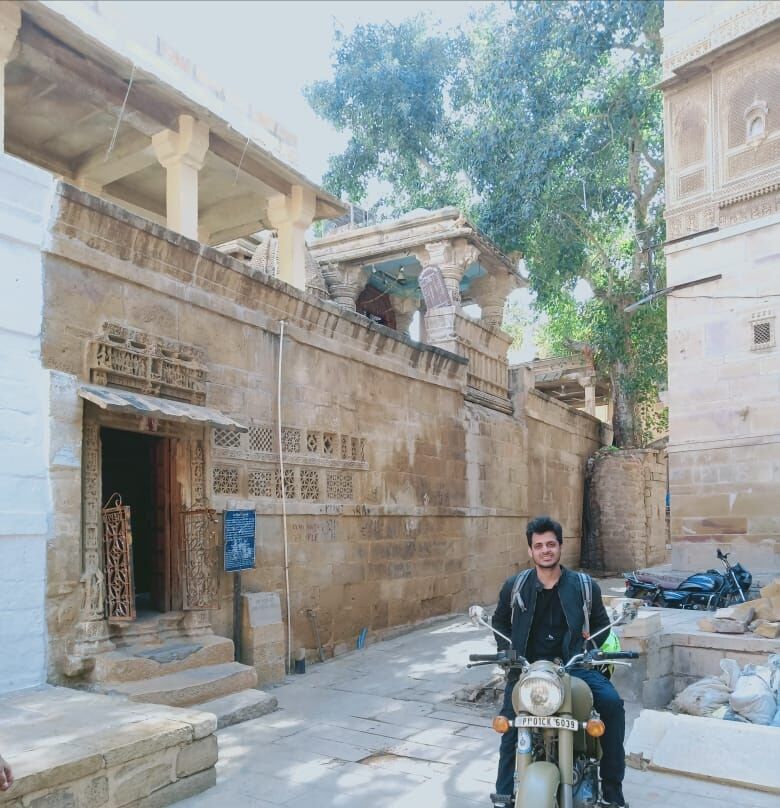Photo of Gadisar Lake, Postal Colony, Jaisalmer, Rajasthan by The Traveller