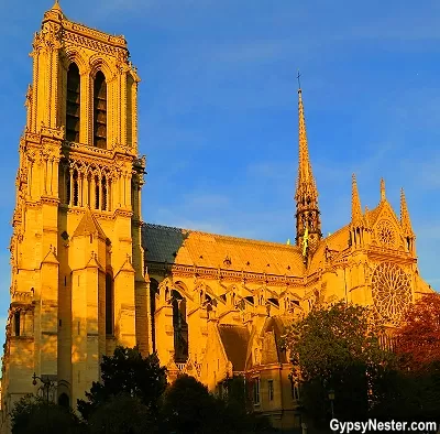 Photo of Notre Dame, Paris, France by David & Veronica