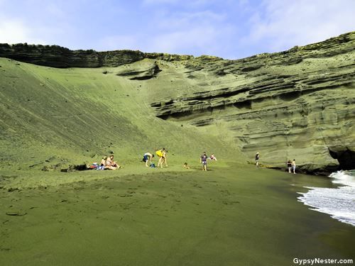 Photo of Papakolea Beach, Hawaii, USA by David & Veronica
