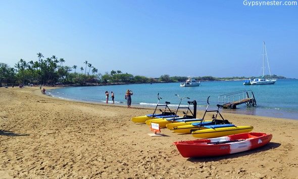 Photo of A Colorful Collection of Beaches on Hawaii by David & Veronica
