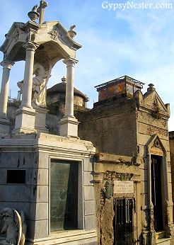 Photo of I See Dead People in Buenos Aires by David & Veronica