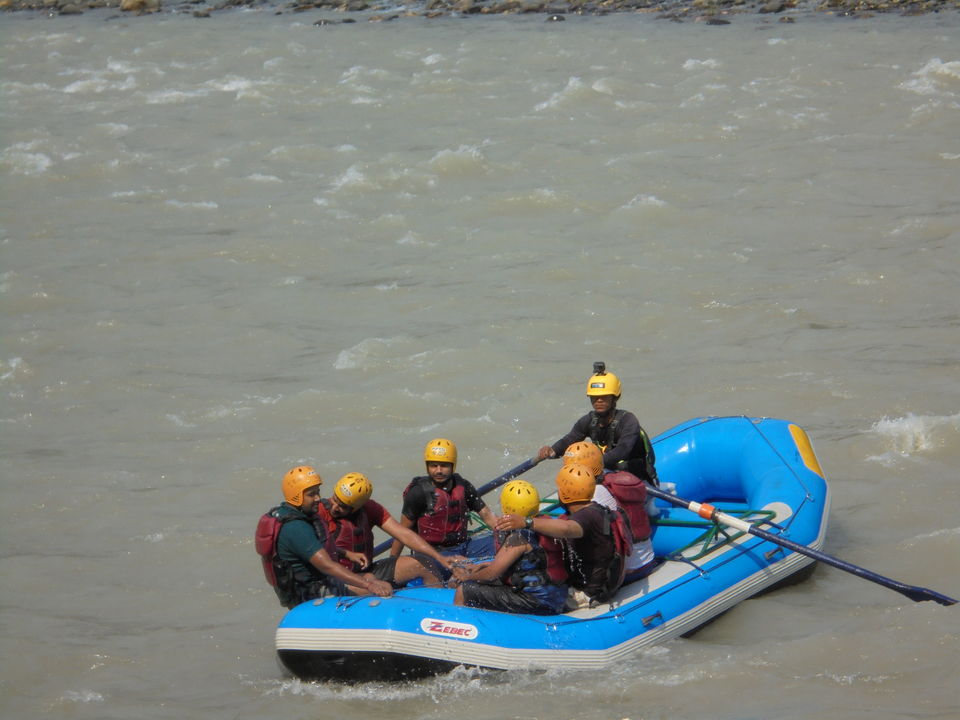 Photo of Escape the summer in the hills of Manali 17/19 by Rohit Rajpal