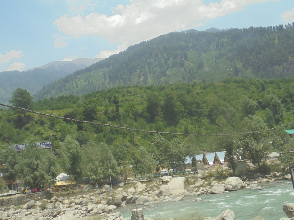 Photo of Escape the summer in the hills of Manali 12/19 by Rohit Rajpal