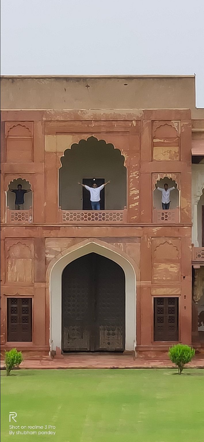 Photo of Agra, Uttar Pradesh, India by शिवम सिंह बघेल