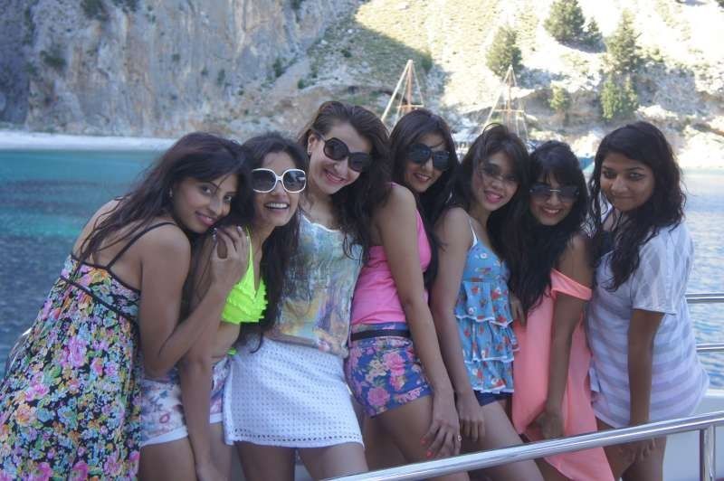 Photo of 8 sisters in Greece and Turkey 1/16 by The Pravasi