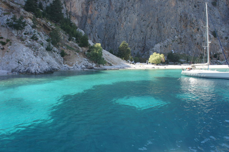Photo of 8 sisters in Greece and Turkey 11/16 by The Pravasi