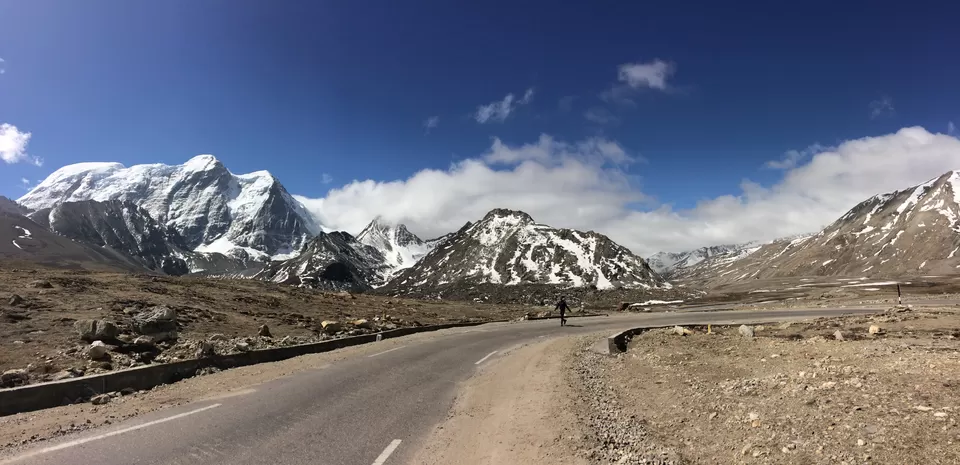 Photo of Gurudongmar Lake, Sikkim by Avik Sarkar