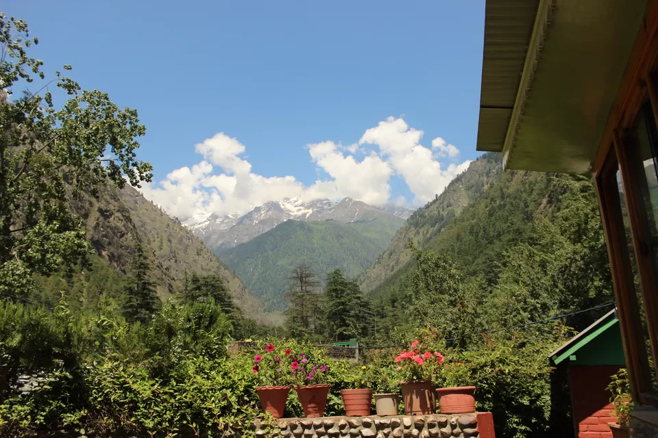 Photo of Evergreen Cafe Kasol by Redefining the timeline
