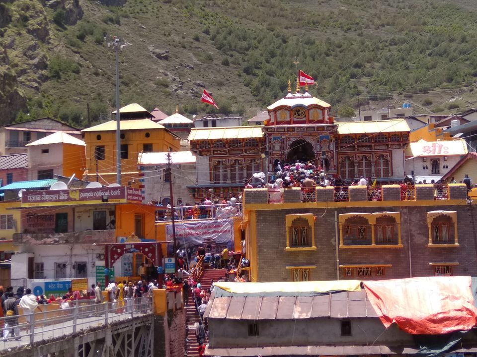 Photo of BADRINATH DHAM by Travelntweet