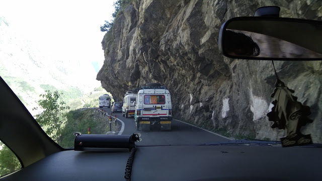 Photo of Char Dham Yatra Badrinath Dham 3/5 by Travelntweet