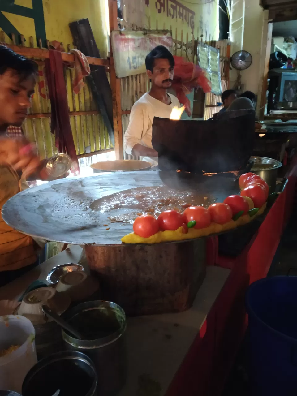 Photo of स्वाद कुछ दिल से❤️ #iwillgoanywhereforfood #foodtrail by Garvika d rover couple