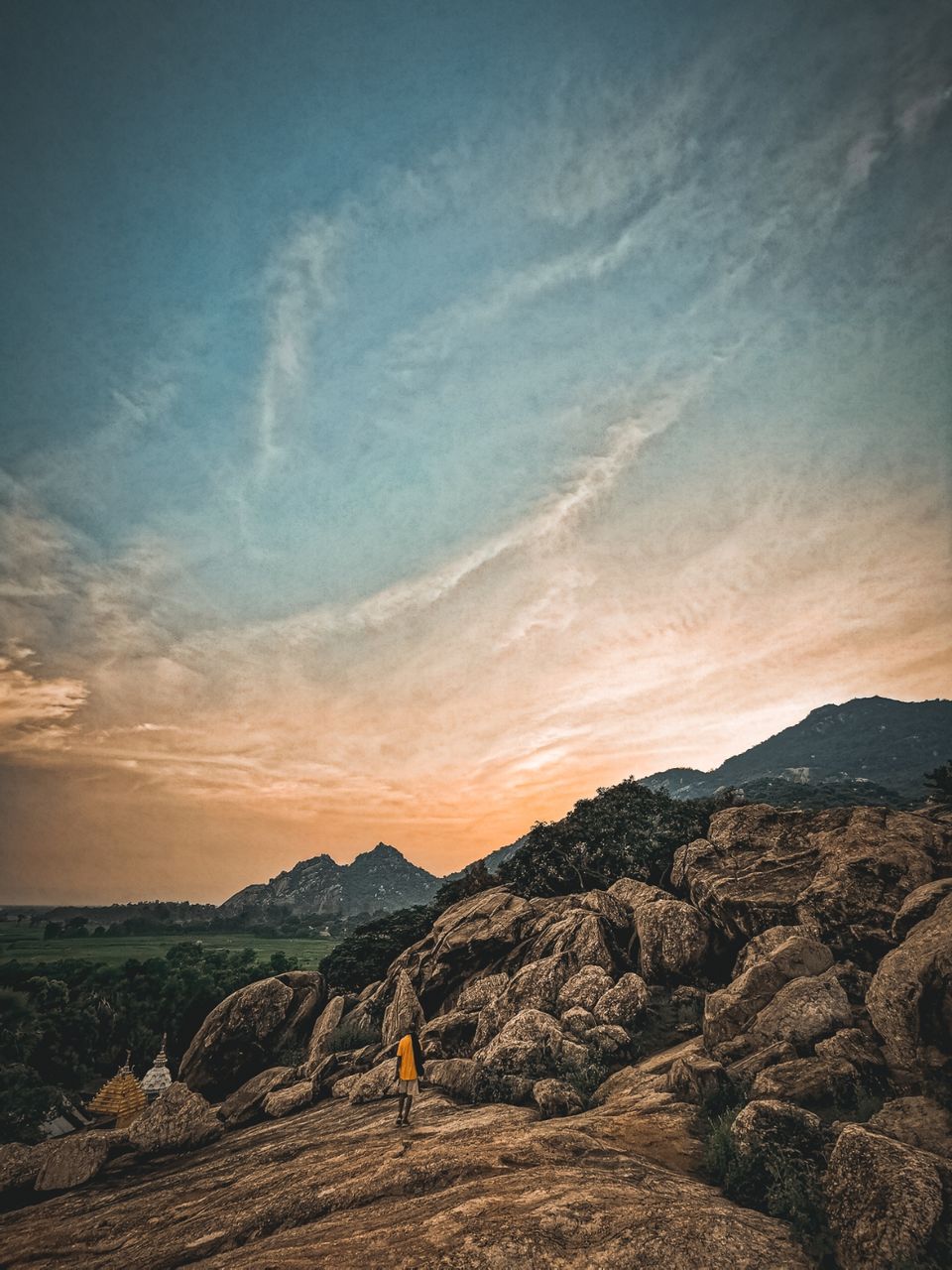 Photo of DEVKUND WATERFALL, ODISHA - SOLO BIKE RIDE by VISORDOWN MOTOVLOGS