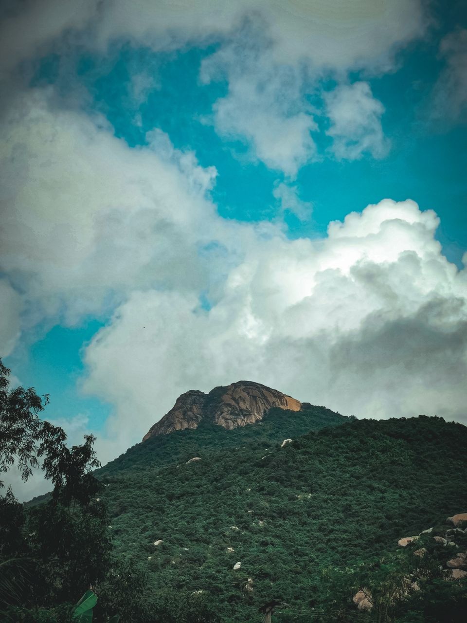 Photo of DEVKUND WATERFALL, ODISHA - SOLO BIKE RIDE by VISORDOWN MOTOVLOGS