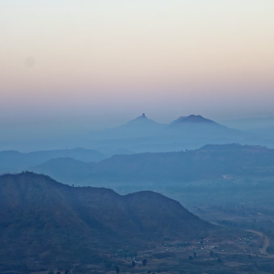 Photo of CLIMB TO HEAVEN: TREK TO KALAVANTIN DURG by Prathamesh Patkar