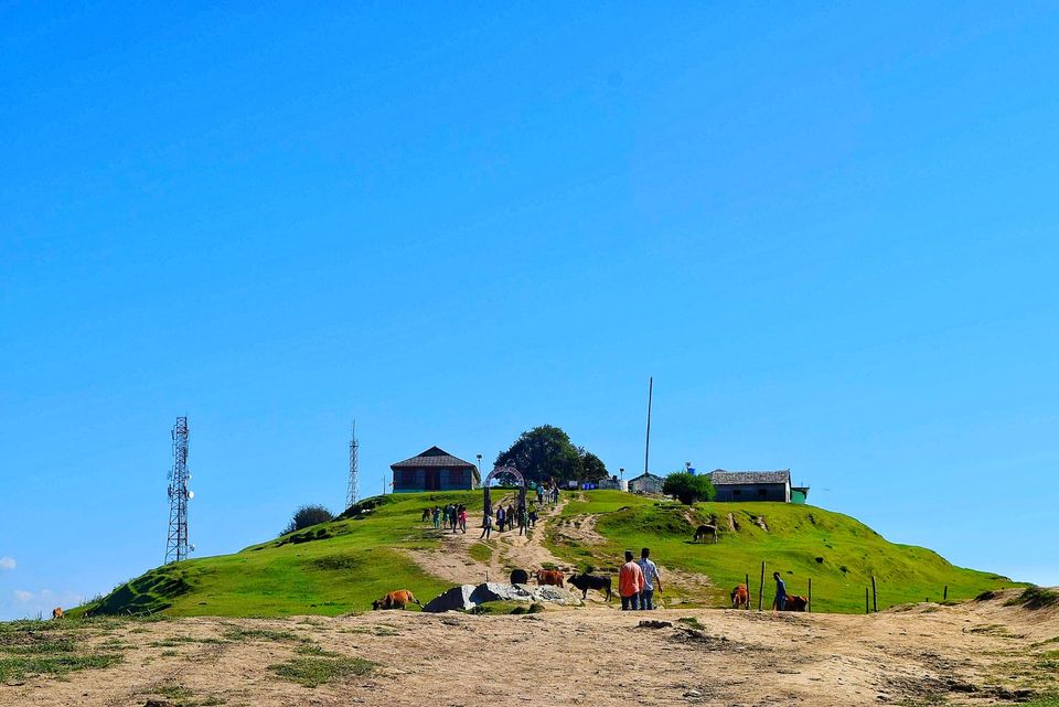 Photo of Bijli Mahadev Temple, Kashawri, Himachal Pradesh, India by Tushar