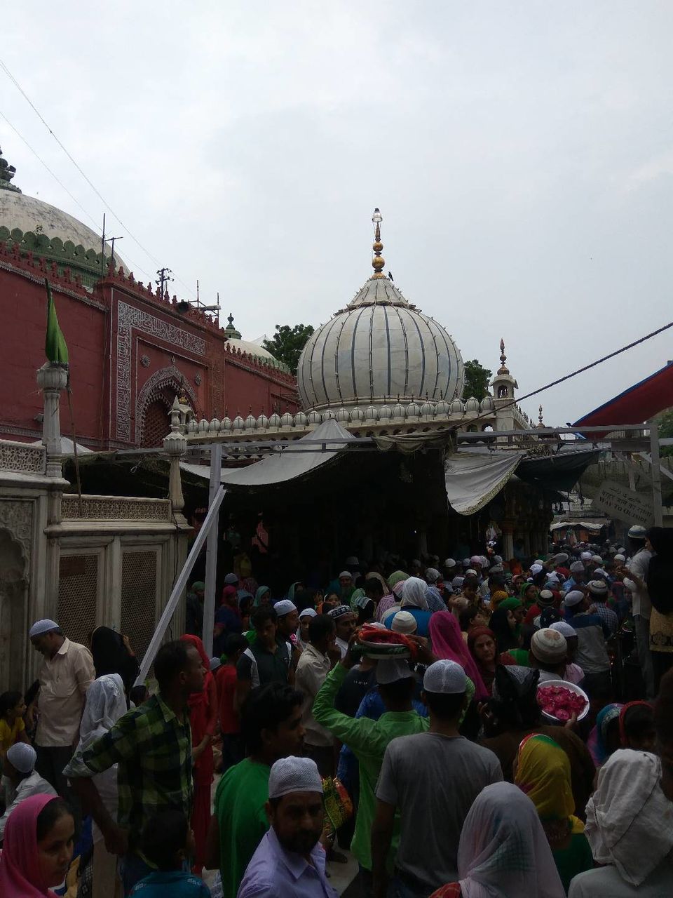 Photo of An Evening At The Enchanting Hazrat Nizammudin Dargah 2/3 by Noor