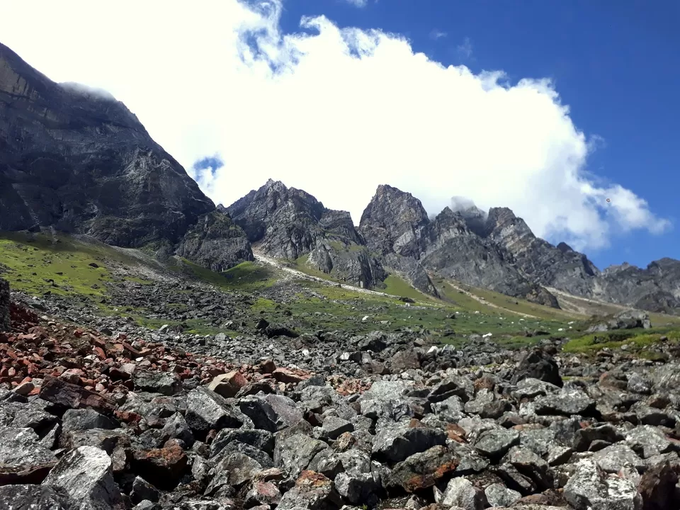 Photo of Zero Point Yumthang Valley, Sikkim, India by Mahima Kohli