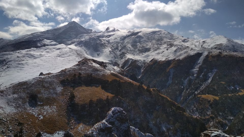 Photo of Kuari Pass Trek, Joshimath, Uttarakhand, India by BHAVPREET SINGH