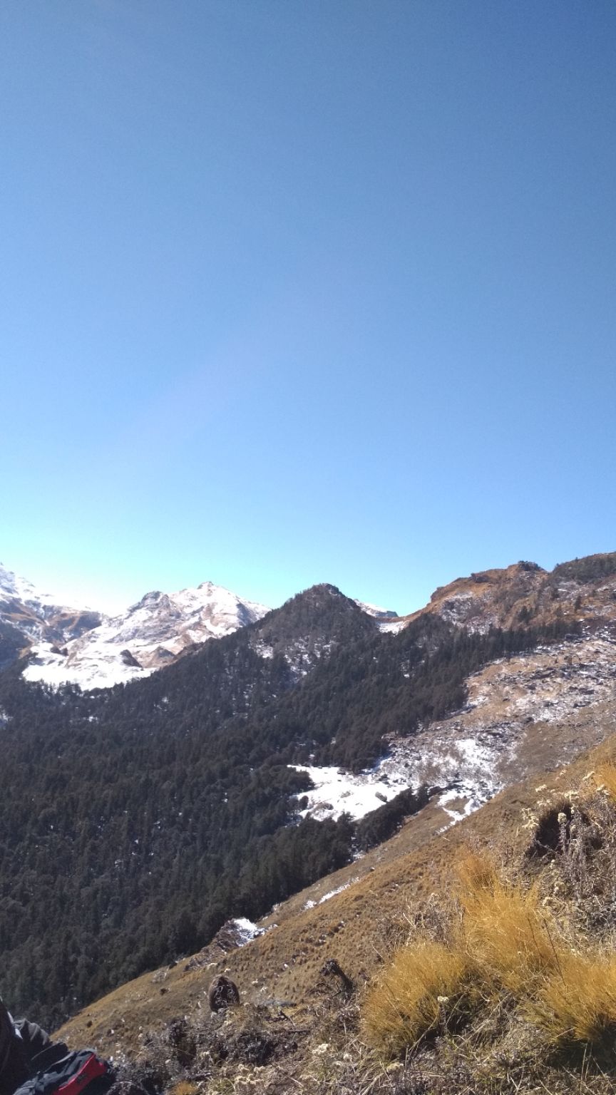 Photo of Kuari Pass Trek, Joshimath, Uttarakhand, India by BHAVPREET SINGH