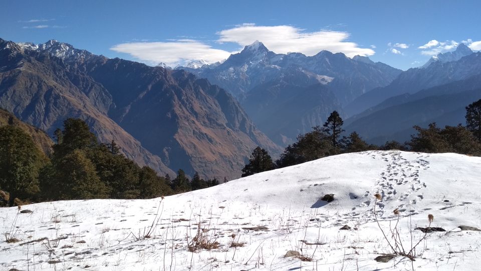 Photo of Kuari Pass Trek, Joshimath, Uttarakhand, India by BHAVPREET SINGH
