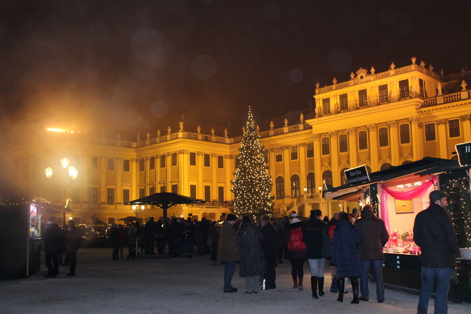 Photo of "Winter Budget Trip to Europe" 6 cities & 20 days – Eastern, Central & Western Europe 4/214 by Rikita Parikh