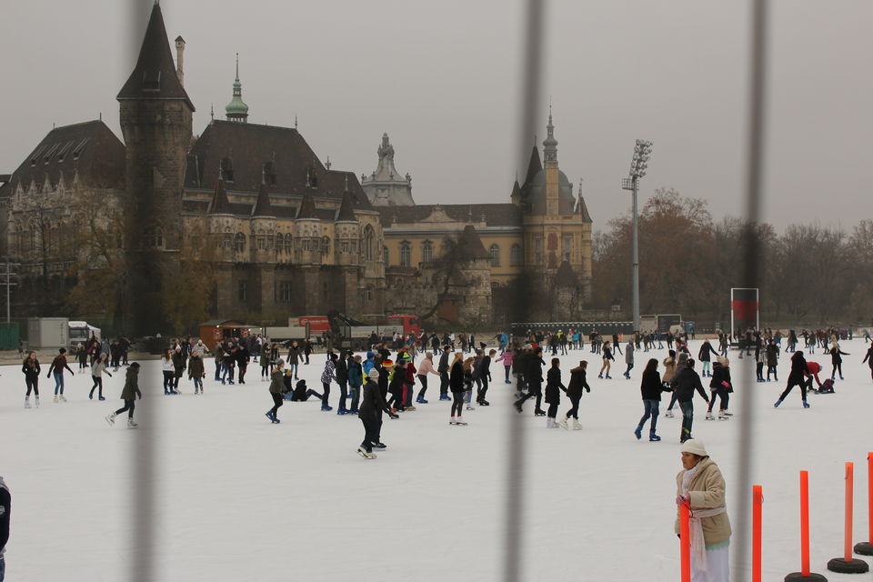 Photo of "Winter Budget Trip to Europe" 6 cities & 20 days – Eastern, Central & Western Europe 16/214 by Rikita Parikh