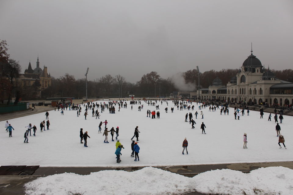 Photo of "Winter Budget Trip to Europe" 6 cities & 20 days – Eastern, Central & Western Europe 18/214 by Rikita Parikh