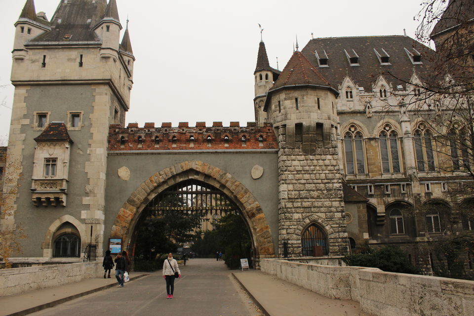 Photo of "Winter Budget Trip to Europe" 6 cities & 20 days – Eastern, Central & Western Europe 19/214 by Rikita Parikh
