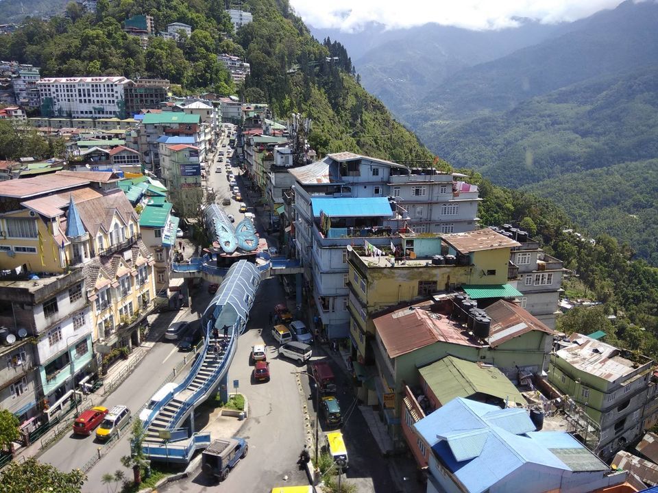 Photo of The more I SEE the more I fall in LOVE | Sikkim Gangtok Lachung Lachen Yumthang valley 1/15 by Roaming Bugs