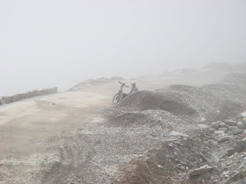 Photo of Cycling trip to Khardung La 3/10 by Gurpreet Kaur