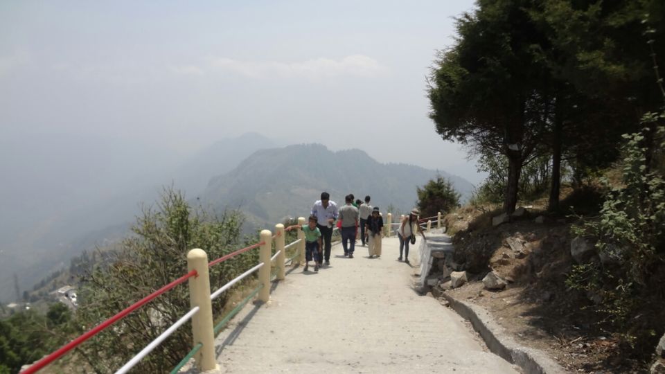 Photo of Dhanolti, Uttarakhand, India by Shashikant Bhatt