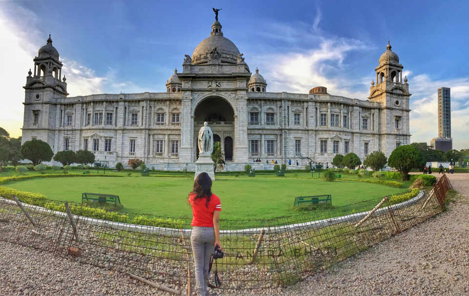 Photo of Kolkata, West Bengal, India by Lensqueen