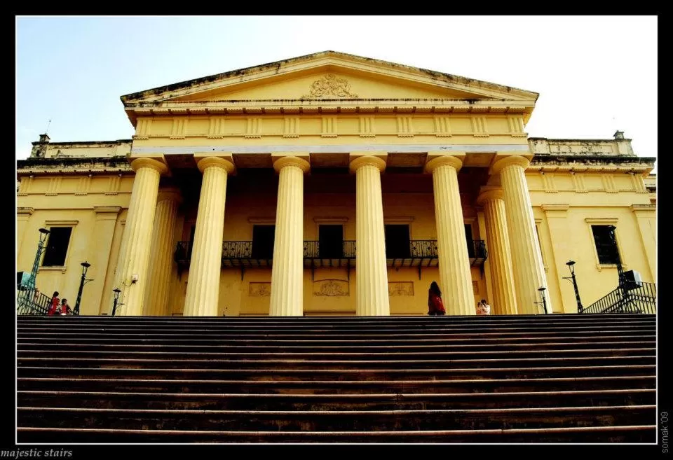 Photo of Hazarduari, Murshidabad, West Bengal, India by Sagnik Basu
