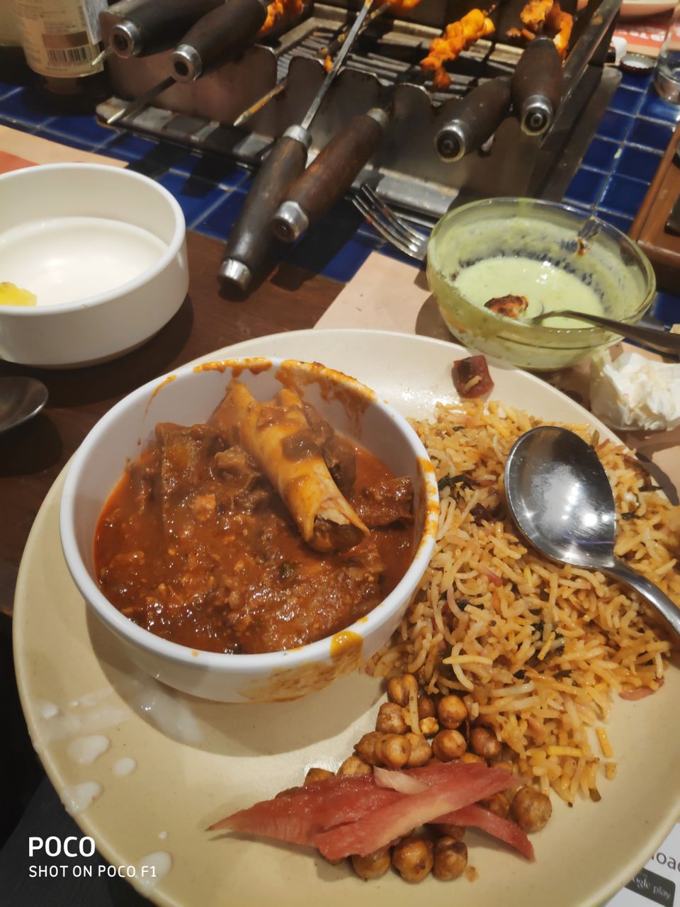 Photo of Barbeque Nation - New Delhi - Vasant Kunj, Local Shopping, Vasant Kunj Marg, Pocket 7, Sector C, Center, New Delhi, Delhi, India by Anirudh Jorwal