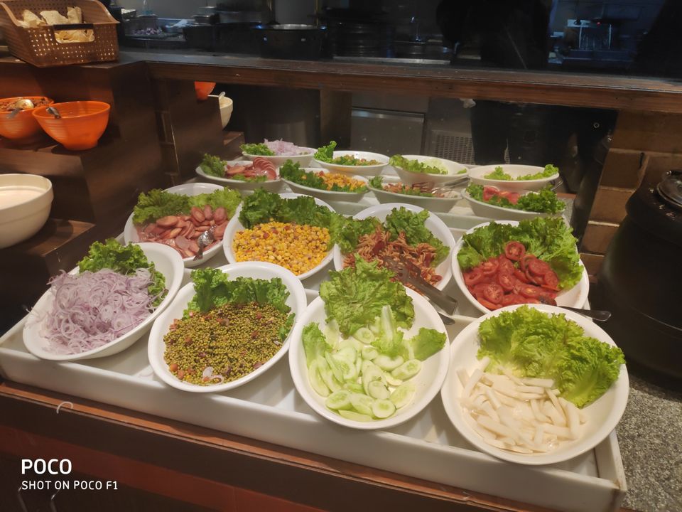 Photo of Barbeque Nation - New Delhi - Vasant Kunj, Local Shopping, Vasant Kunj Marg, Pocket 7, Sector C, Center, New Delhi, Delhi, India by Anirudh Jorwal