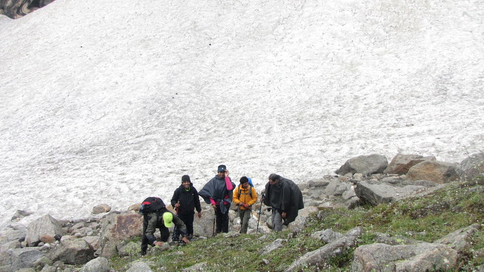 Photo of On the Bakkerwaal's trail at Hampta 2/14 by Aparna Acharya