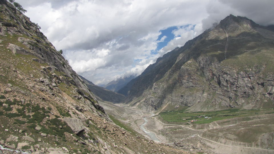 Photo of On the Bakkerwaal's trail at Hampta 8/14 by Aparna Acharya