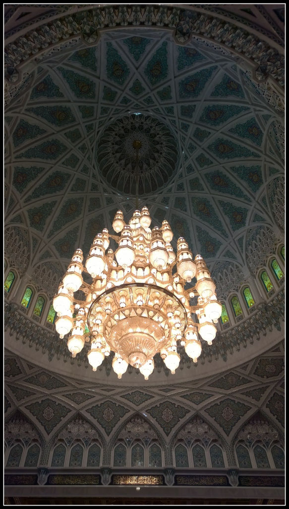 Photo of Oman Diaries: A visit to the Sultan Qaboos Grand Mosque 3/9 by Aseem Rastogi