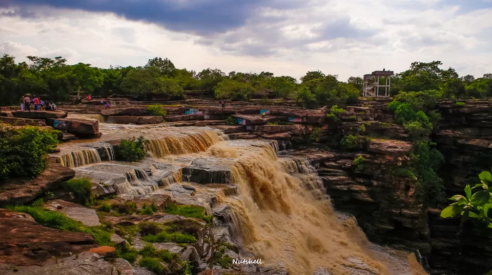 Photo of Rajdari Waterfall, Uttar Pradesh by Awara Feet