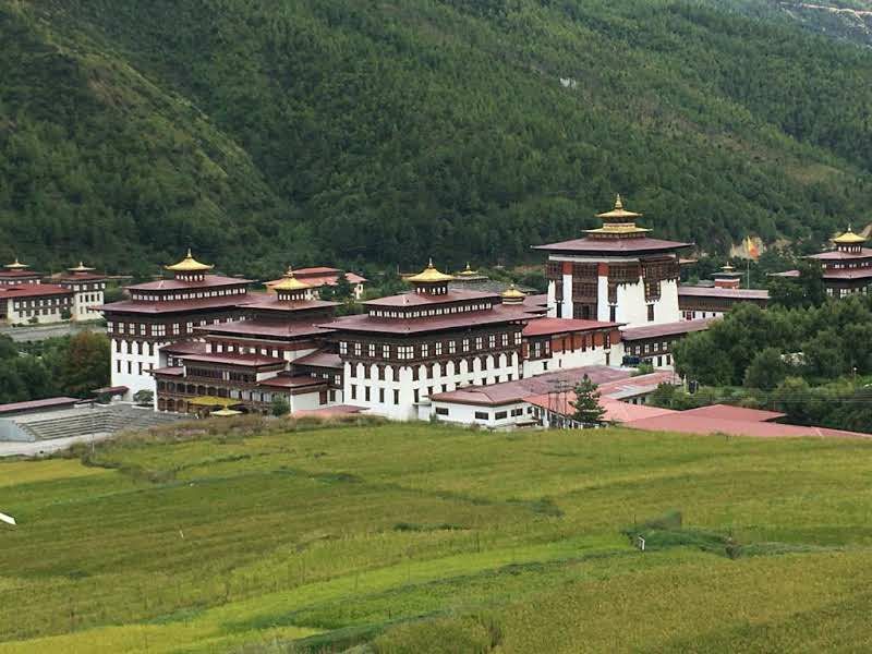 Budget Bhutan – The Land of Magnificent Lhakhangs and Dzongs (Post ...